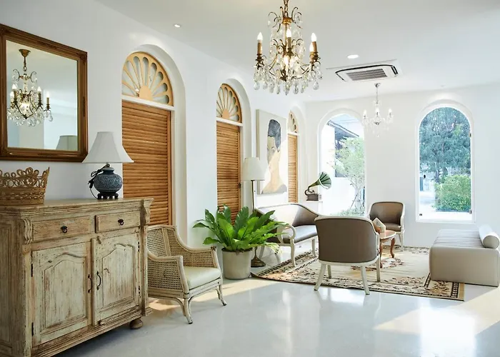 Arpo Pool Riverside Villa Bangkok