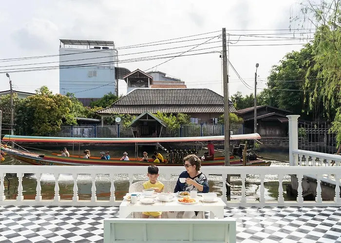 Arpo Pool Riverside Villa Bangkok