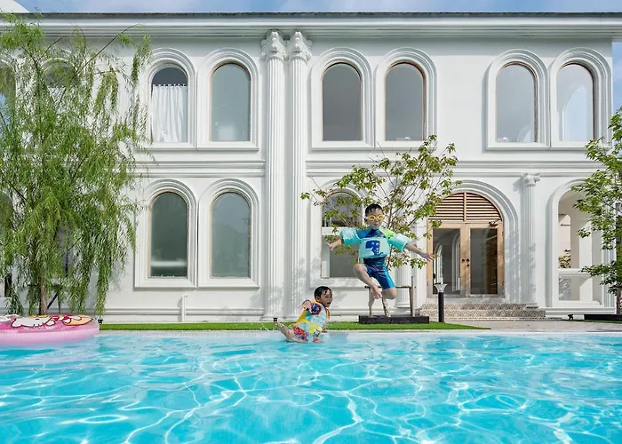 Arpo Pool Riverside Villa