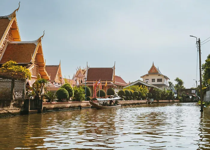 Arpo Pool Riverside * Bangkok
